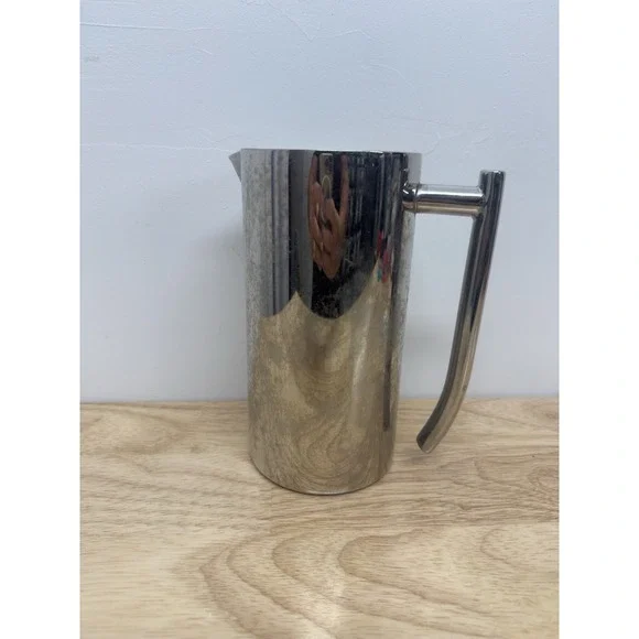 Frieling Double-Walled Stainless Steel Pitcher Polished 42 oz/ 1.2 L #26‎ - Picture 4 of 6